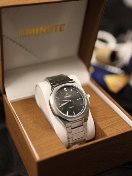 BYMINUTE09